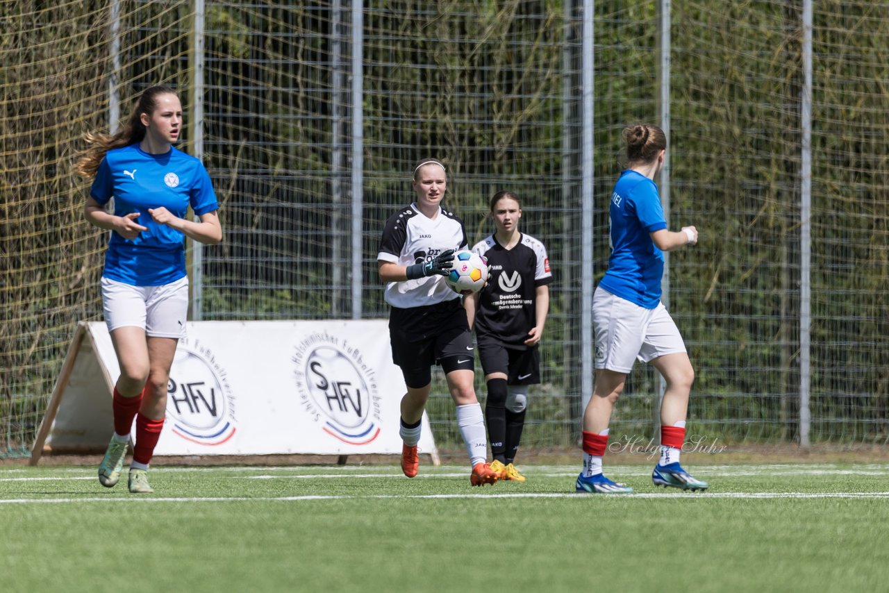 Bild 284 - wBJ SH-Pokalfinale  Holstein-Kiel - SV Viktoria : Ergebnis: 1:0